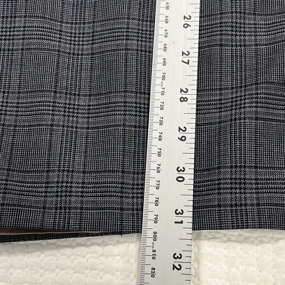 BOSS Hugo Boss Men's Tesse Biella Wool Gray Plaid Blazer Sport Coat Jacket 42R